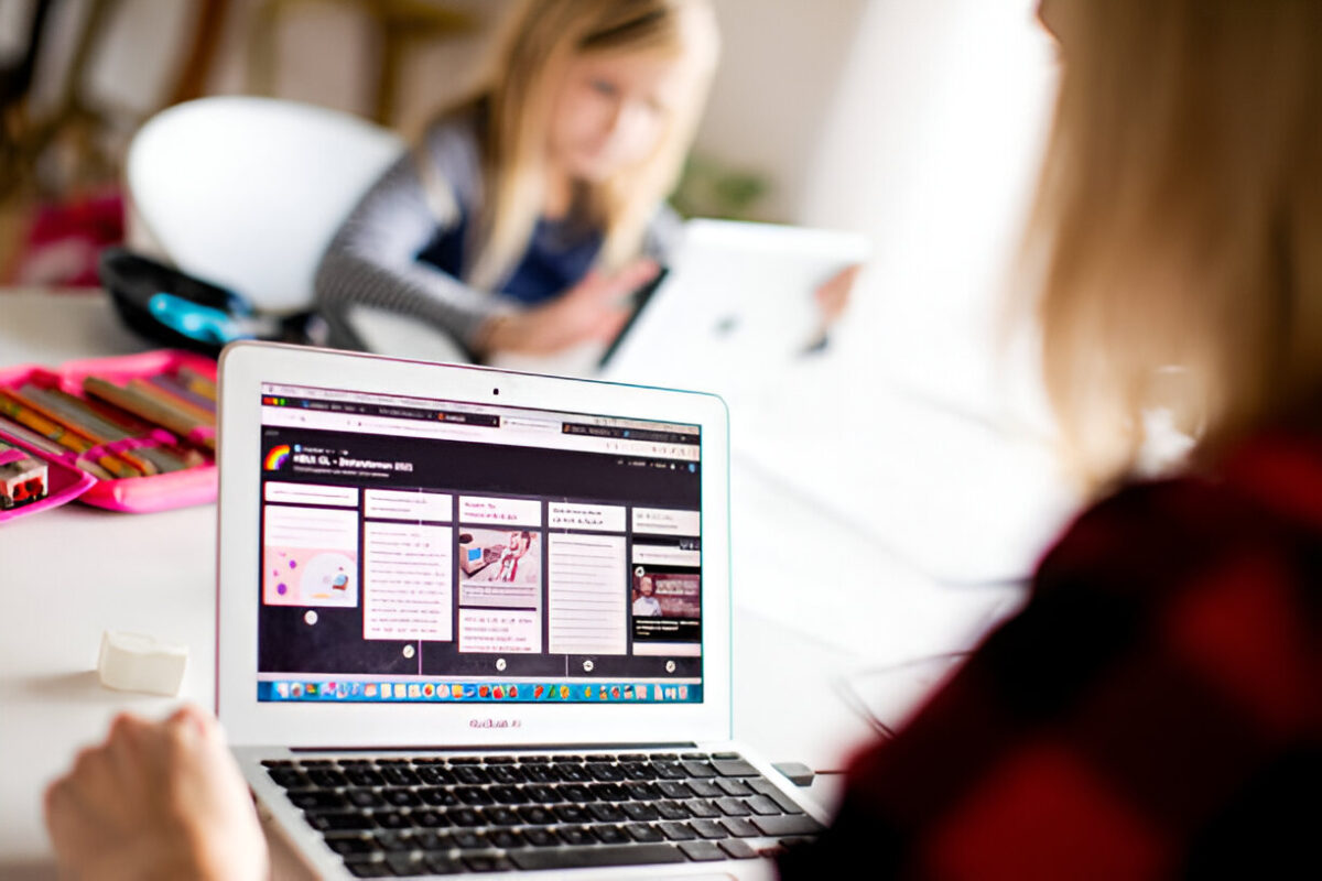 Why Student Performance Improves with School Management Platform